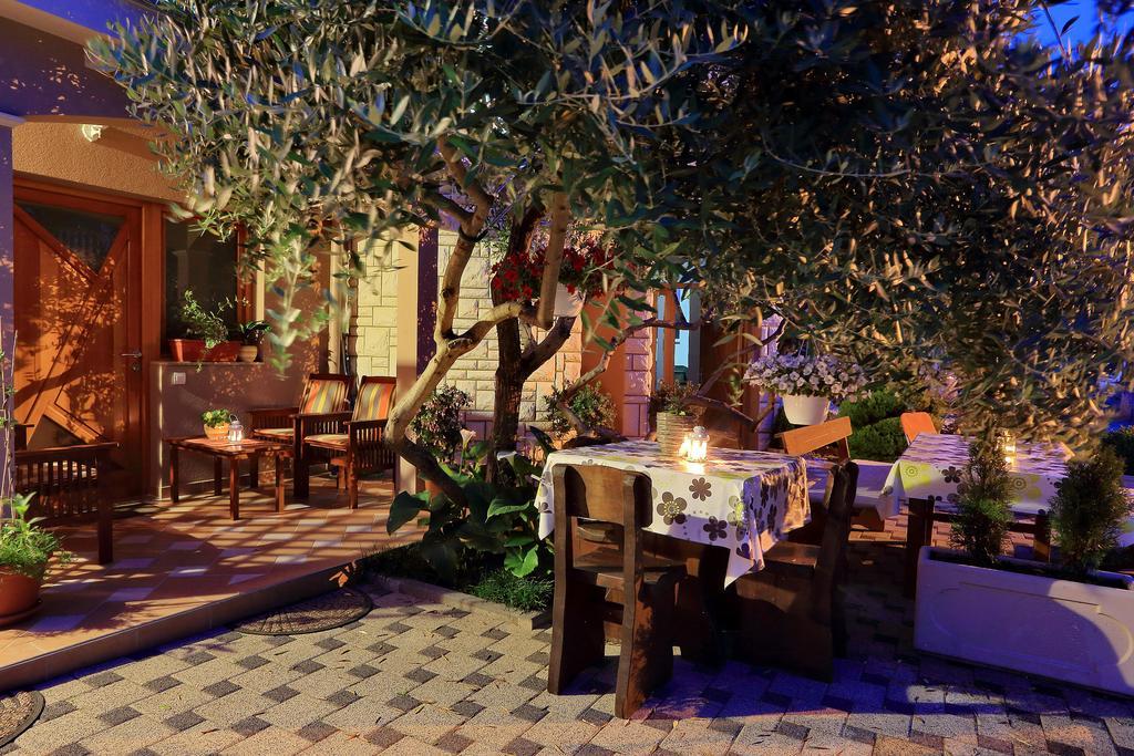 Apartments Melita Bibinje Phòng bức ảnh